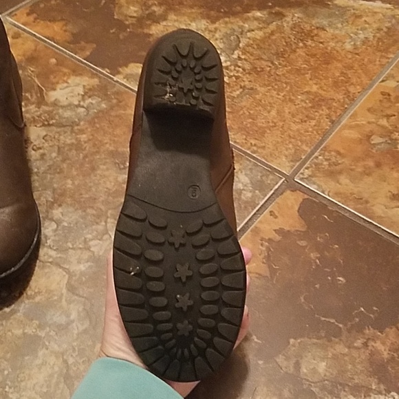 Booties - Picture 3 of 4